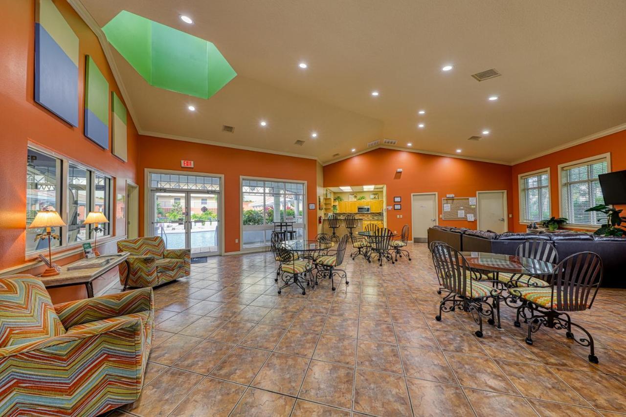 Oceanwalk Condos Bethune Beach 외부 사진