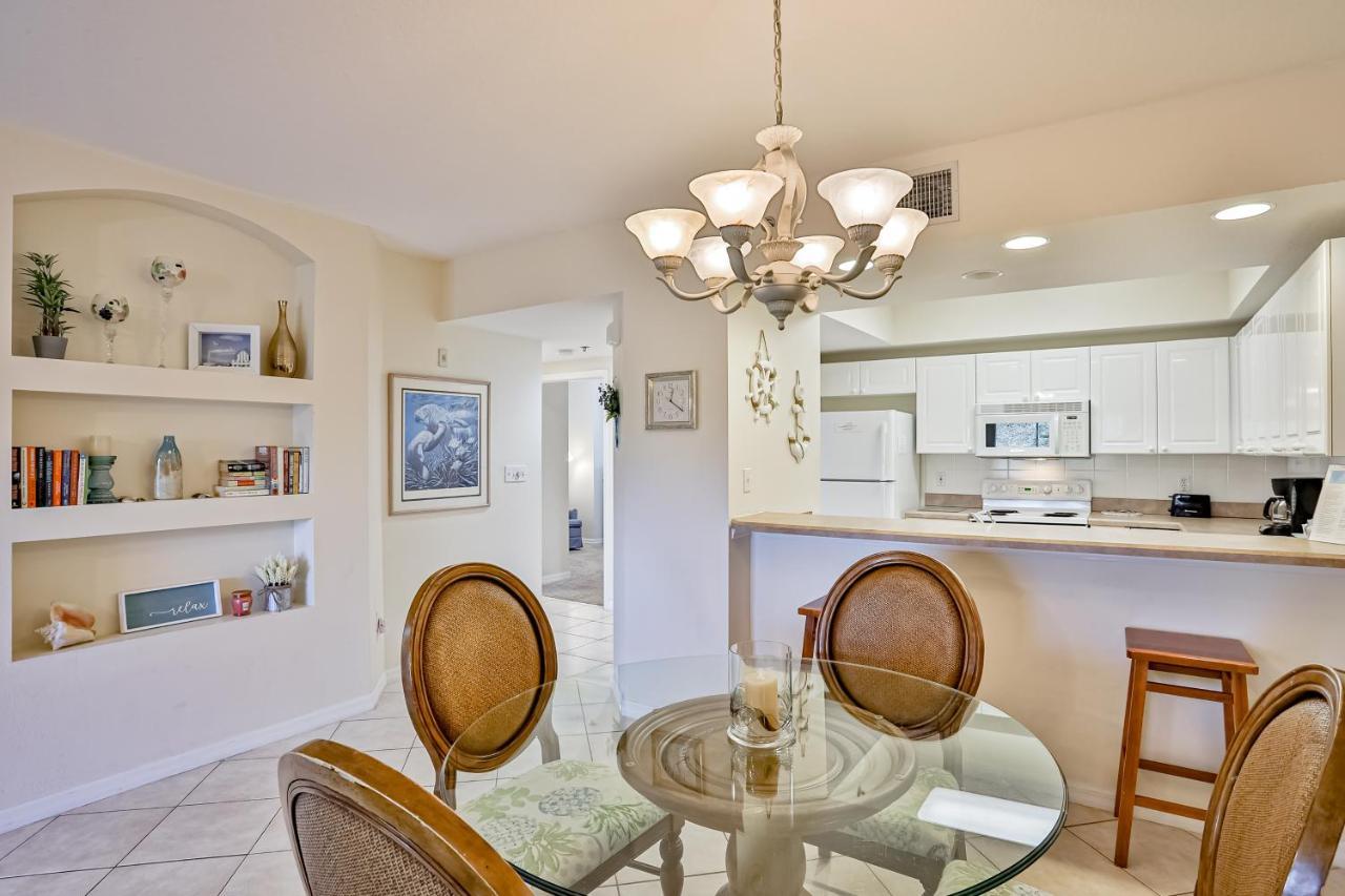 Oceanwalk Condos Bethune Beach 외부 사진